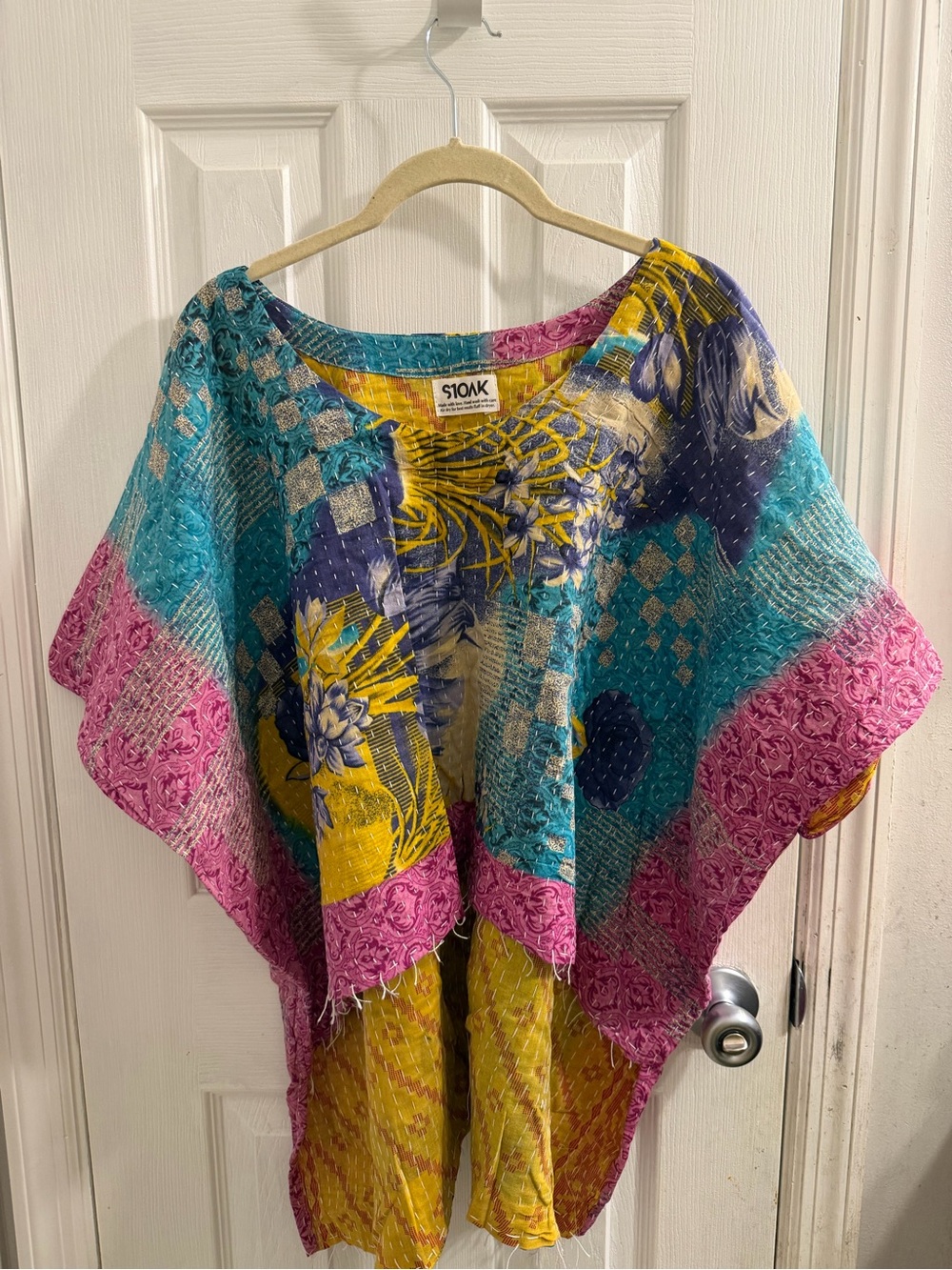 Reversible Kantha High-Low Top